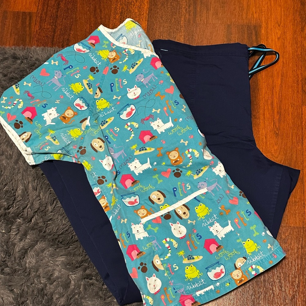 Women’s  Animal Print scrubs - teal